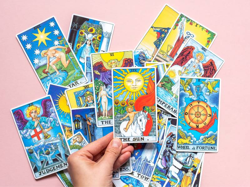 Karty Tarot dla początkujących